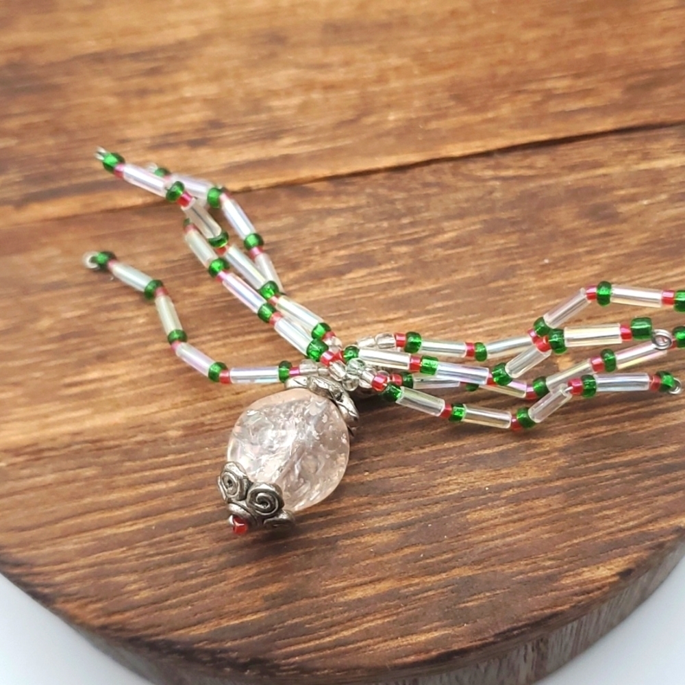 Handmade exotic artisan veined quartz necklace pendant cylinder‎ seed beaded